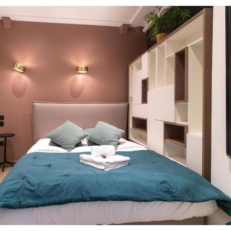 Sublime et neuf appartement Saint Germain des Près  Parigi Esterno foto